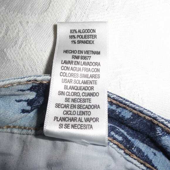 Tie Dye Capris Jeans Sz 7 - Picture 6 of 7